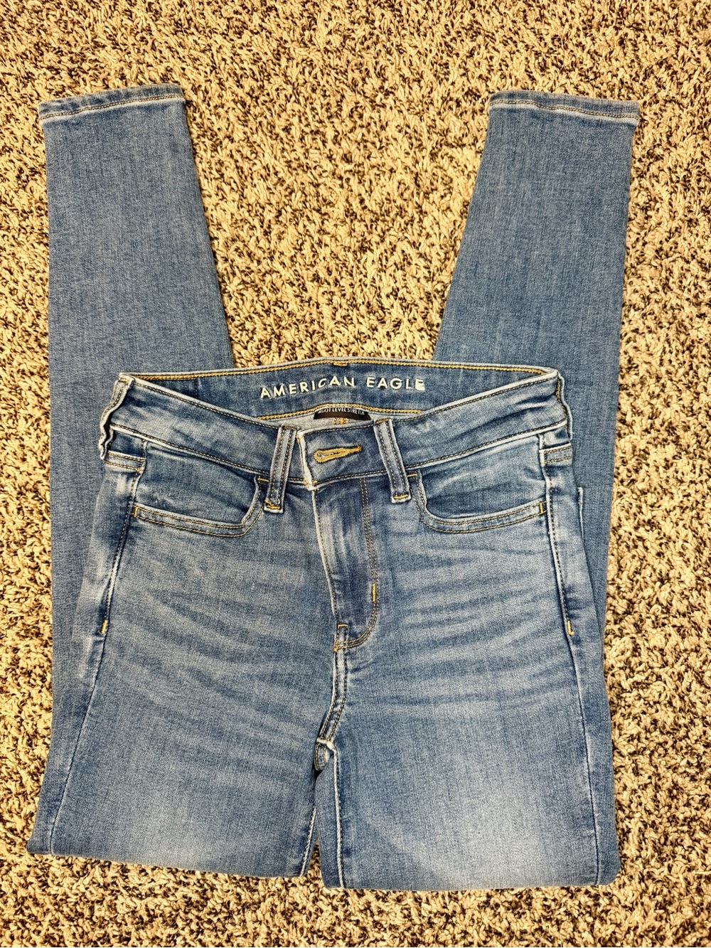 American Eagle Outfitters Women's Medium Wash Blue Skinny Jeans